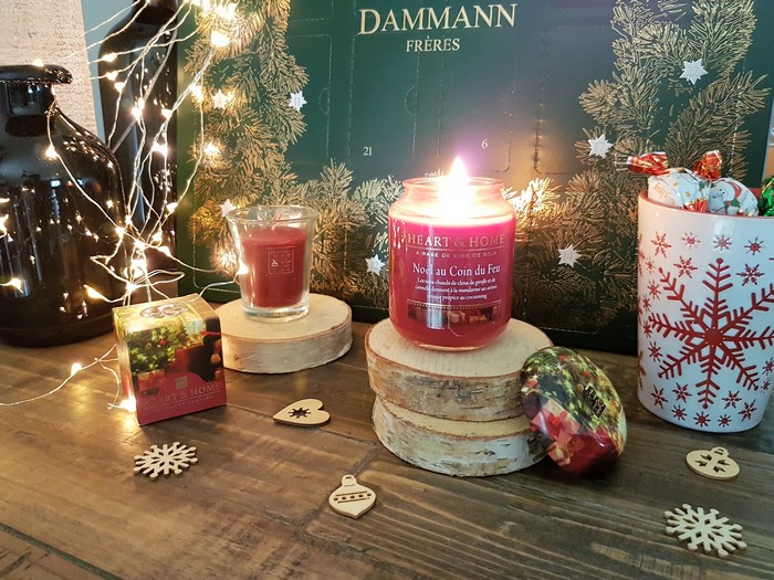 ambiance cosy de noel avec les bougies heart and home